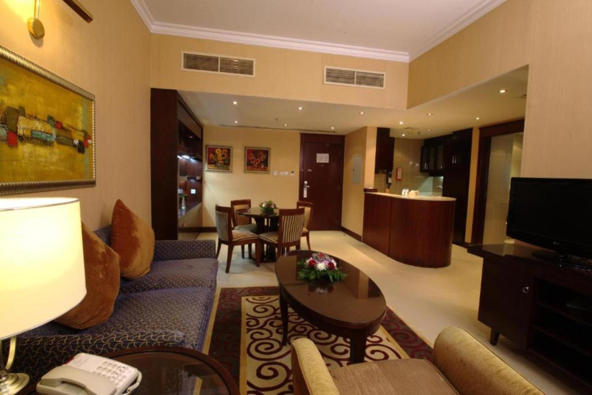 Dancenter Luxe Corniche Hotel Formerly Concorde Hotel Fujairah Luaran gambar