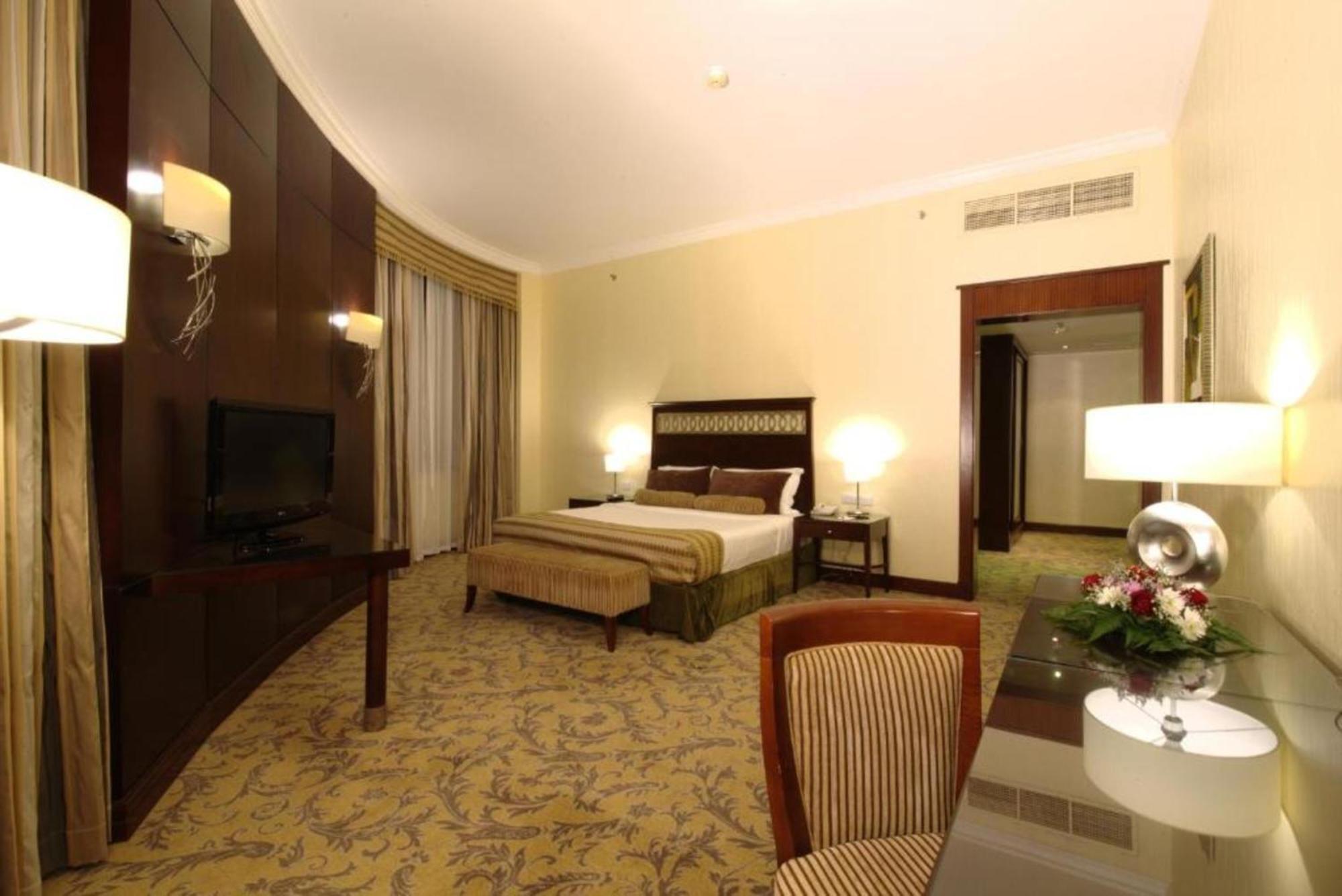 Dancenter Luxe Corniche Hotel Formerly Concorde Hotel Fujairah Luaran gambar
